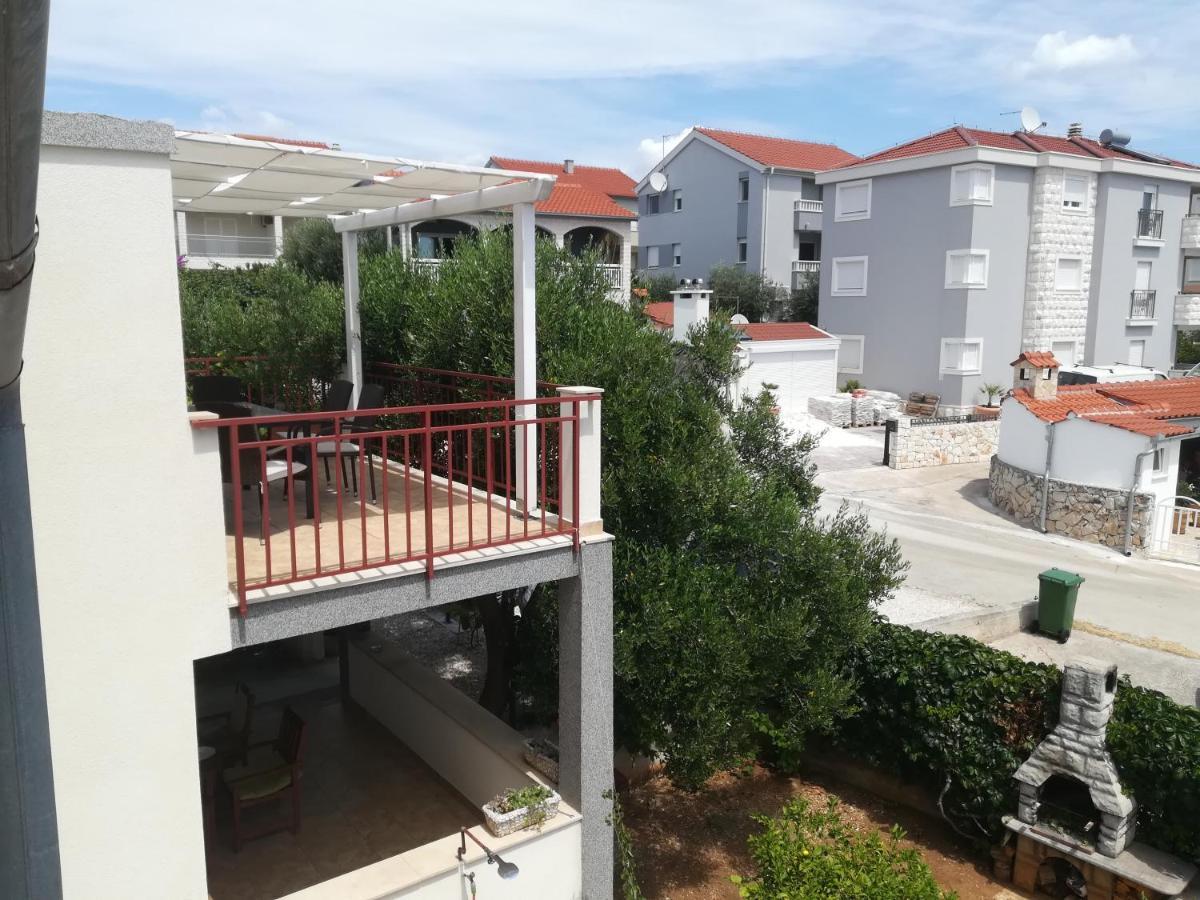 Apartman Lidija Ciovo Trogir Eksteriør bilde
