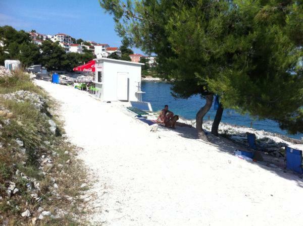 Apartman Lidija Ciovo Trogir Eksteriør bilde